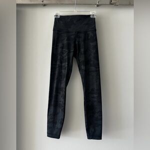 Lululemon Cropped Leggings